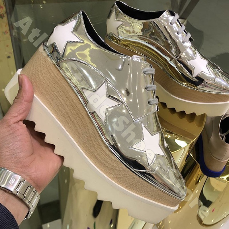 Vintage Y2K - Sepatu Sneakers Platform Bintang Metalik Perak
