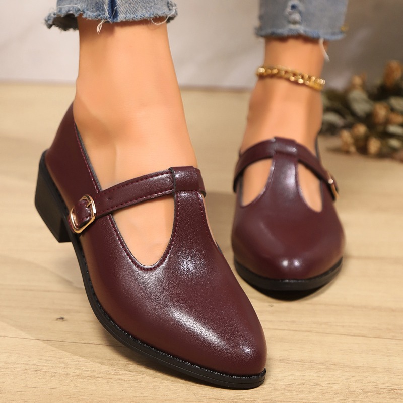 Vintage Fashion Rome - Sepatu Hak Tebal Tali T Musim
