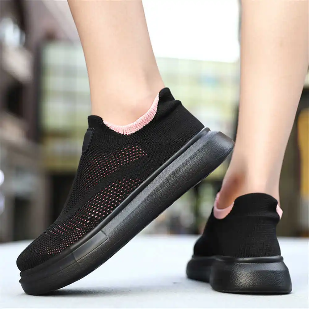 Vintage Fashion Brand Names - Stoking Platform sepatu cokelat untuk wanita