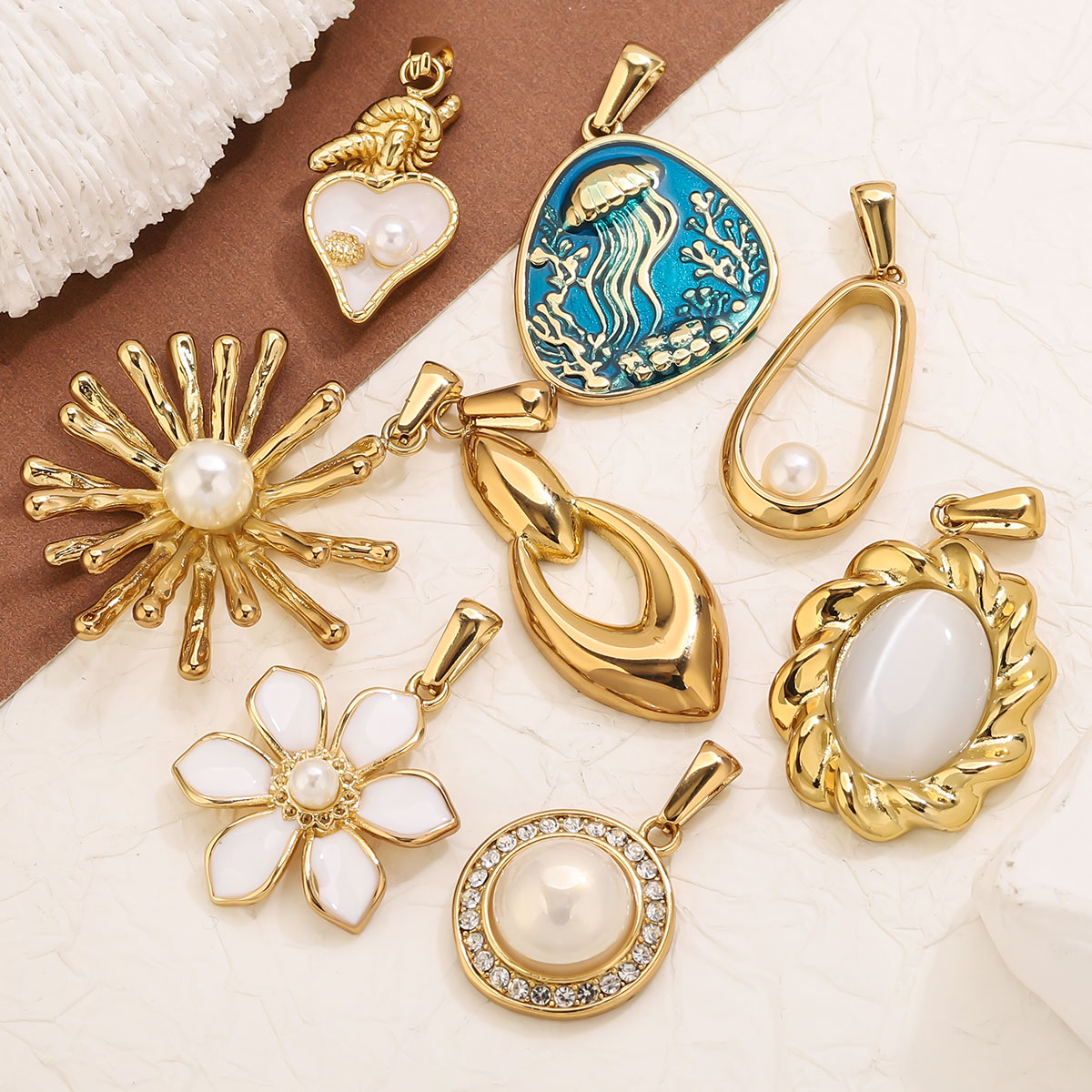 1 Buah Liontin Bunga Baja Taha - Vintage Fashion Tumblr ulasan dan harga