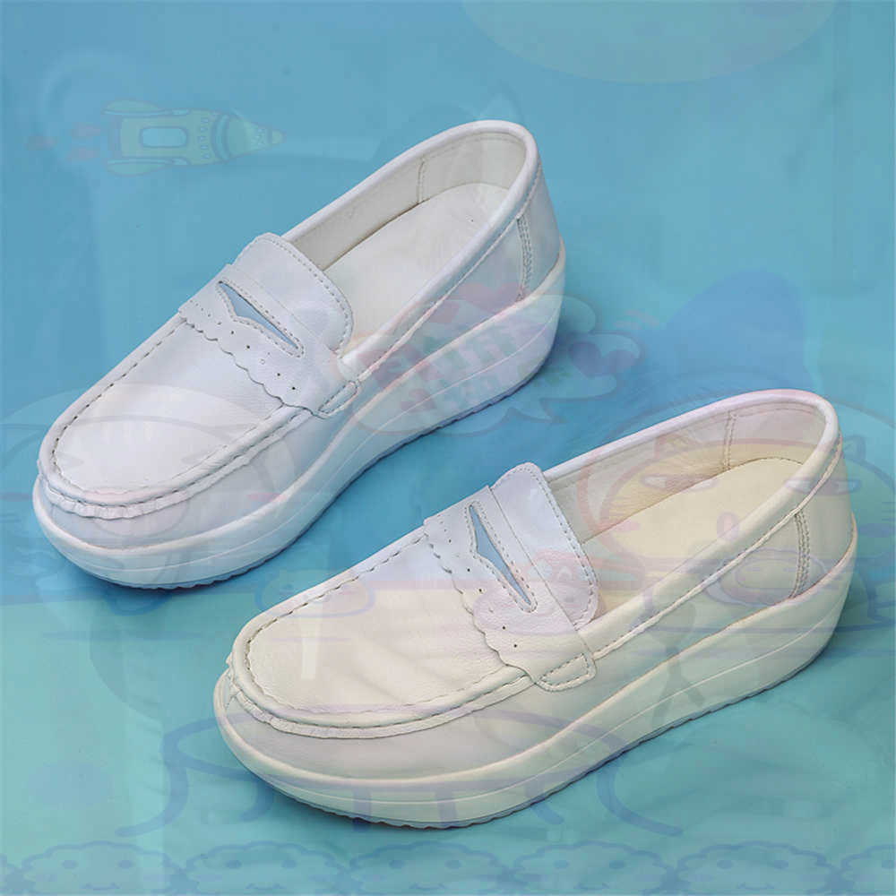 Plataform Sepatu Kets Merah Mu - Vintage Fashion Reseller ulasan dan harga