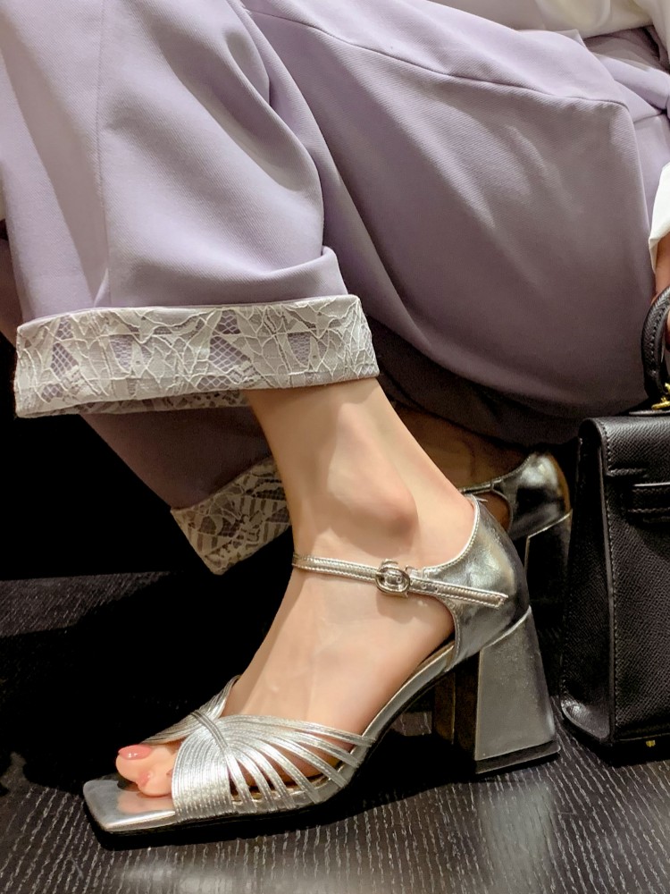 Sandal berongga hak tinggi wan - Vintage Fashion Rome ulasan dan harga