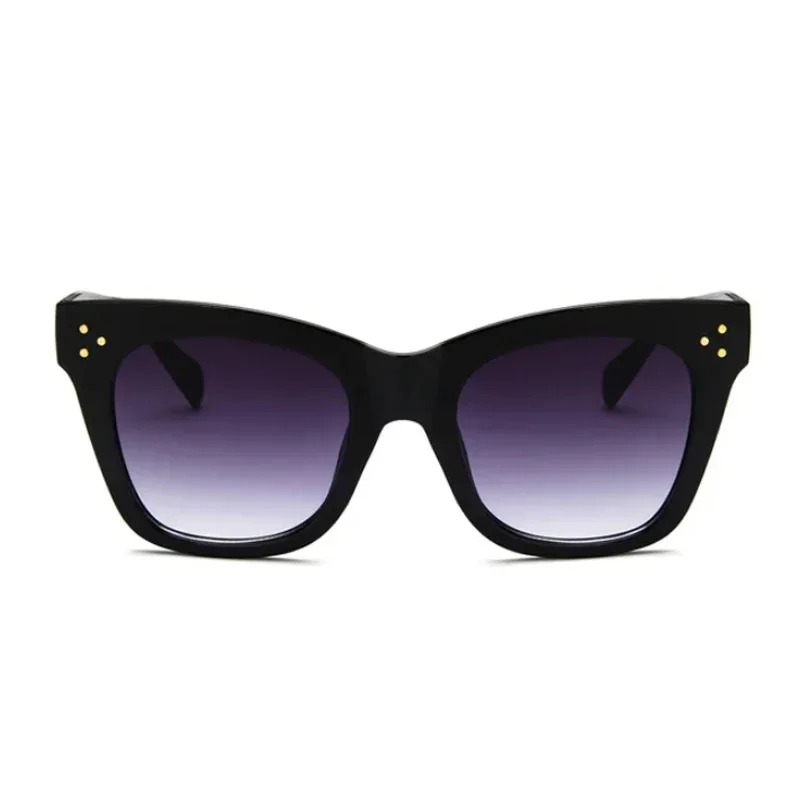 Kacamata Hitam Retro Persegi W - Vintage Fashion Female ulasan dan harga