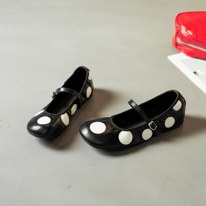 Sepatu Mary Janes Polka Dot Vi - Vintage Fashion Rome ulasan dan harga