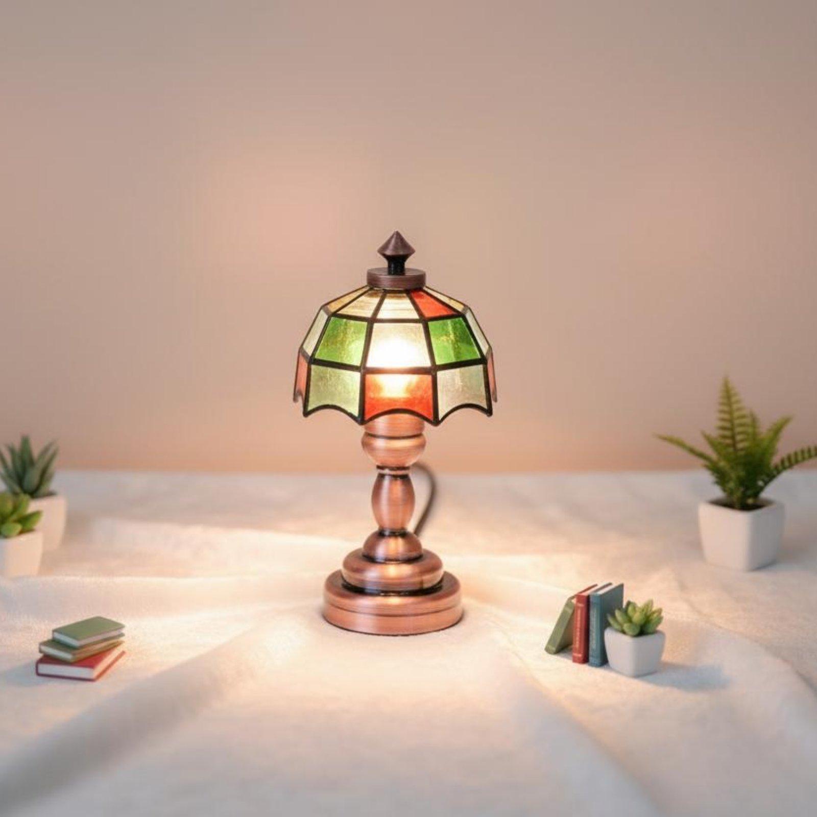 Lampu Miniatur Vintage Berbaha - Vintage Fashion Dolls ulasan dan harga